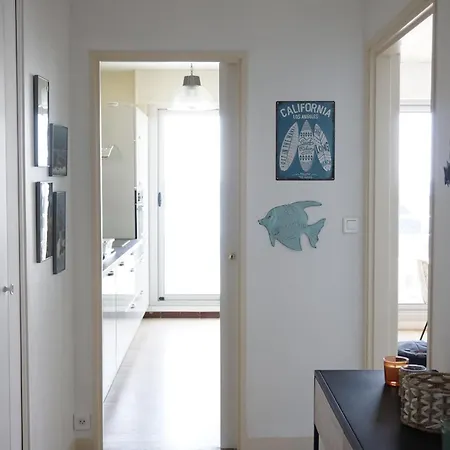 -mave Mai- Magnifique T3 Surplombant La Appartement Concarneau