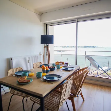 -mave Mai- Magnifique T3 Surplombant La Concarneau
